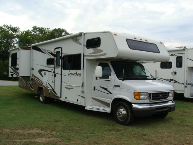 2007 Coachmen Leprechaun